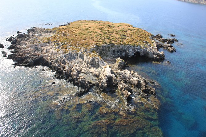 Self-drive Amathunta Private Speedboat to Blue Lagoon, Caves etc - Secret Beach and the Amphitheatre