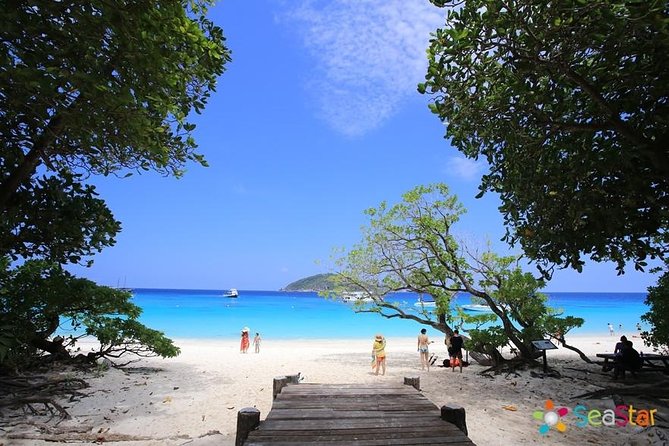 Similan Islands Day Trip by Speedboat From Phuket - Koh Haa and the final snorkeling session