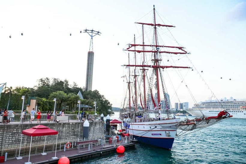 Singapore: Albatross Speedboat Adventures Ticket - Lazarus Island and St John’s Island from offshore
