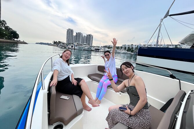 Singapore Southern Islands Speedboat Guided Tour - Sisters’ Islands and the return to Sentosa