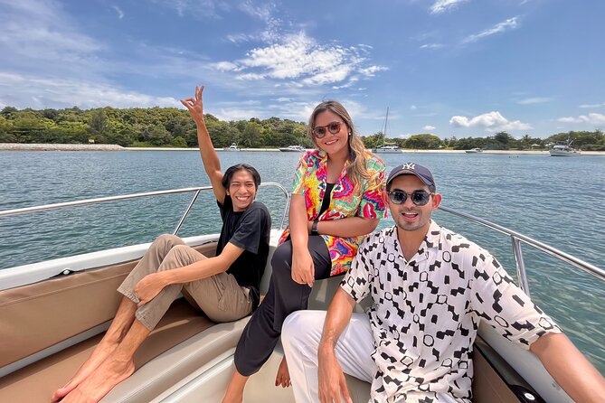 Singapore Southern Islands Speedboat Guided Tour - What the STB-Licensed Guide Adds