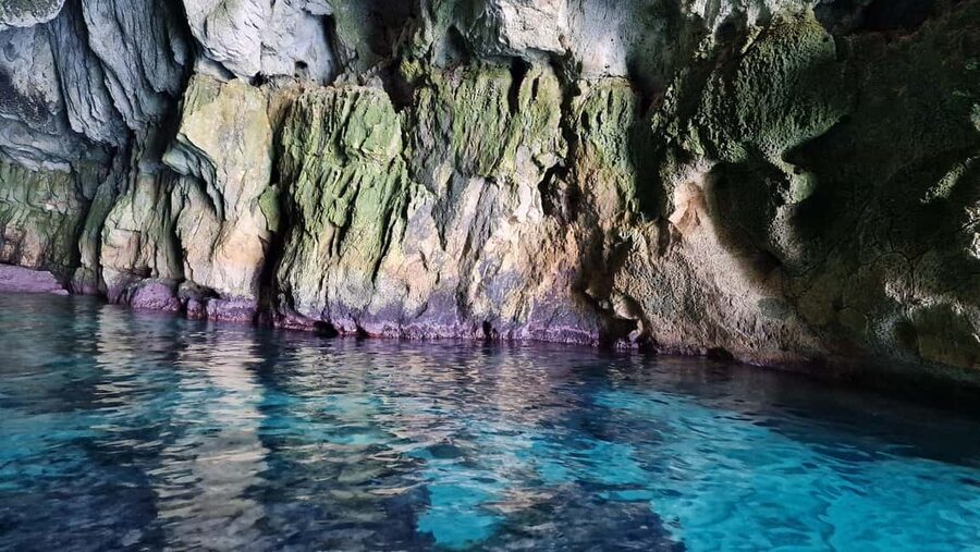Siracusa: Ortigia & Sea Caves Speedboat Tour with Swim Stop - Is the $34 price worth it?