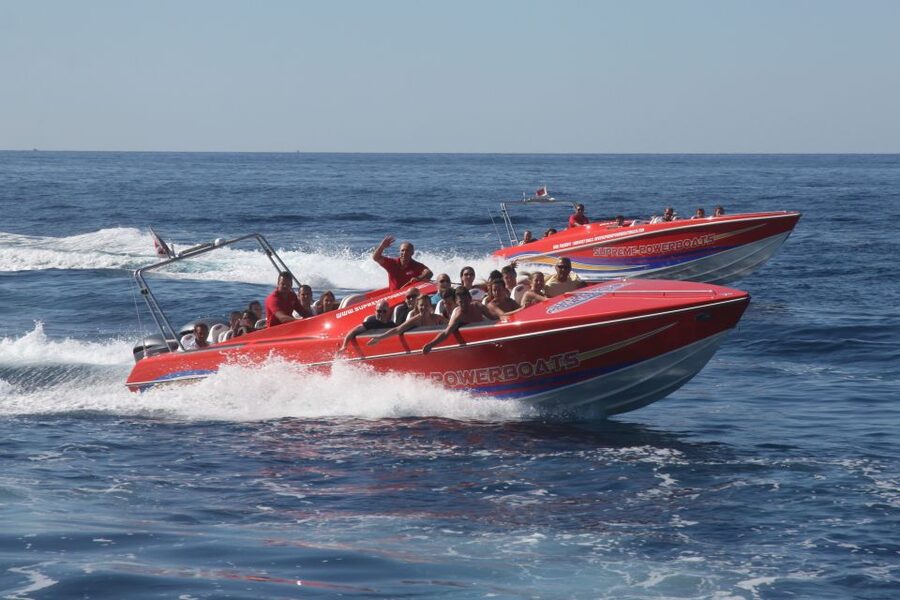 Sliema: Powerboat to Comino Caves & Blue Lagoon with a Swim - Leaving Sliema and finding your seat