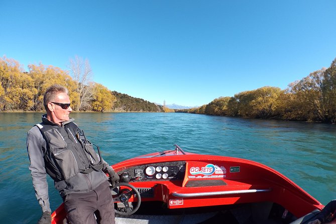 Small Group Jet Boat Adventure on the Clutha River from Wanaka - Why the Clutha River makes a good jet boat setting