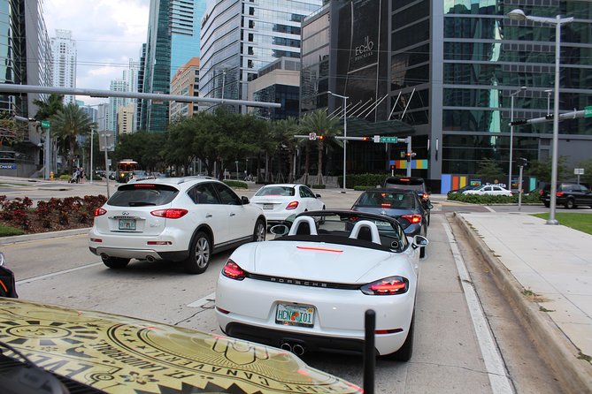 Small-Group Miami City and Speedboat Tour & Hotel Pick-up - The speedboat begins at Bayside Marketplace