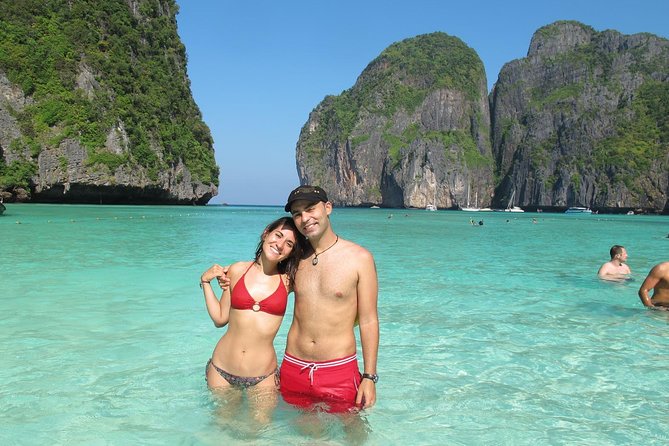 Snorkel Tour to Phi Phi Islands by Speed Boat from Koh Lanta - Lunch and free time on Koh Phi Phi Don