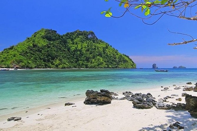 Snorkeling 4 Islands Tour by Speedboat From Krabi - Group Size, Crowds, and the Speedboat Reality