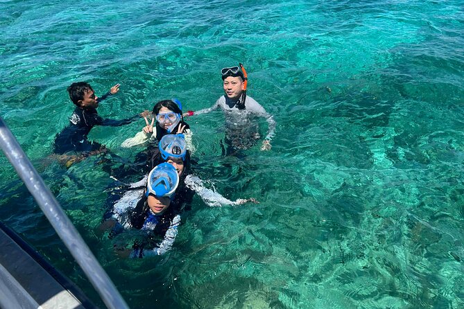 Snorkeling at San Vicente with speed boat - The guides are a big part of the experience