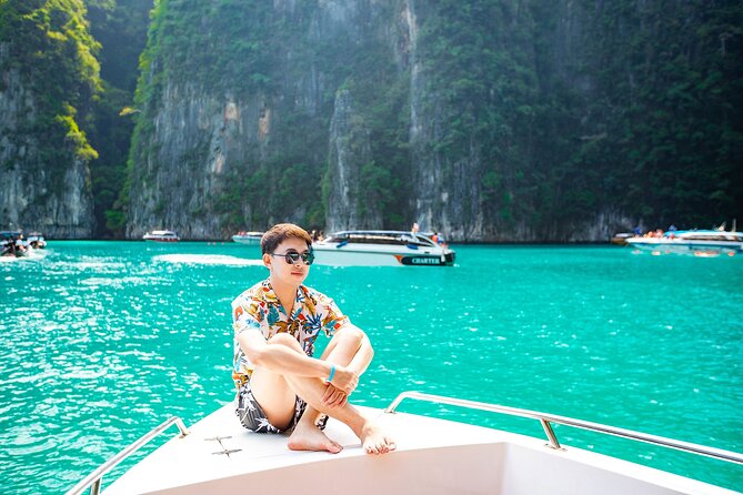 Snorkeling to Phi Phi Islands by Speedboat from Koh Lanta - Monkey Beach and the limits of a short stop