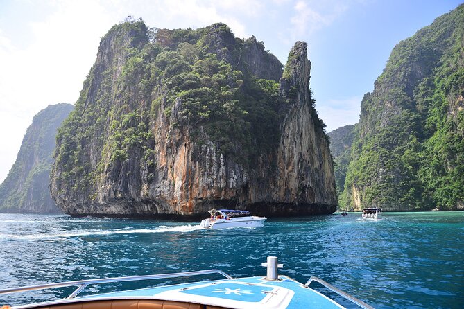Snorkeling to Phi Phi Islands by Speedboat from Koh Lanta - Lunch, fruit, and what the $62.35 price covers