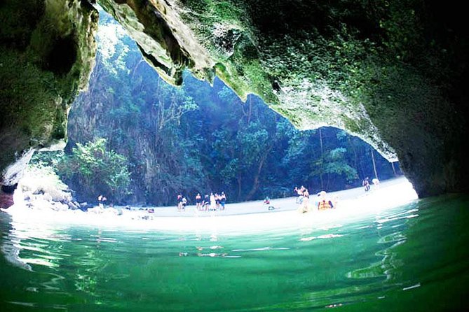 Snorkeling Tour to 4 Islands(Emerald Cave) From Koh Lanta by Speedboat - Koh Mook and the route across the Andaman Sea