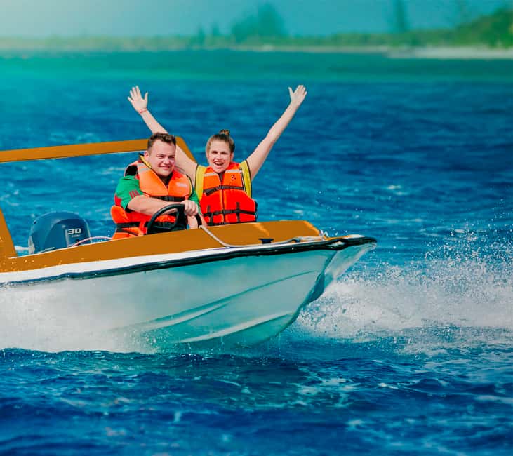 Speed Boat, Snorkel and Beach - Arriving at Barracuda Beach Club