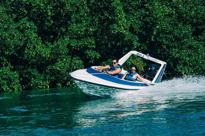 Speed Boat & Snorkel Tour with transportation ( only Cancun zone area) - What the 40-minute reef stop feels like