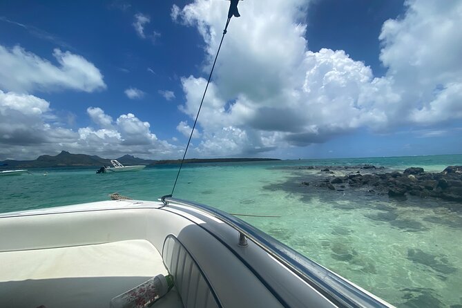 Speed Boat Tour île aux Cerfs and Others Gems of The South - Five things to know before booking