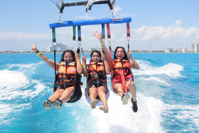 Speed Boat Tour in Cancun - Driving your own boat through Nichupte Lagoon
