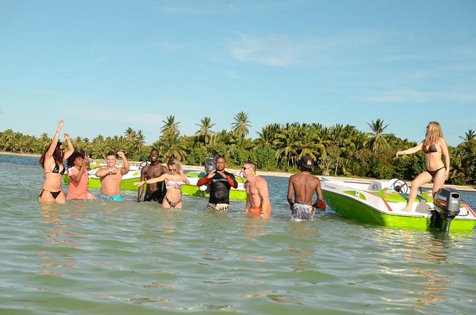 Speed Boats and Snorkeling in Punta Cana (Half Day) - Cooling off at the natural pool and sandbar
