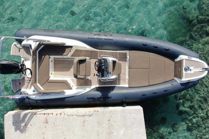 Speedboat Beach escape to Zadar Islands - The small-group atmosphere and captain Luka