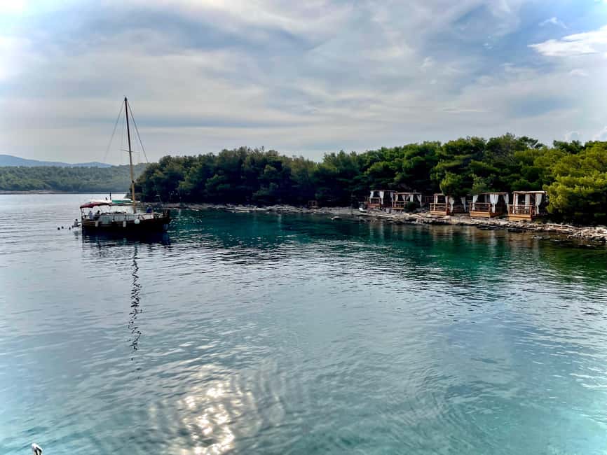 Speedboat to Hvar, Brač,Zečevo + Watersports - MPL Nautika - Zečevo is the quiet outdoor center of the day