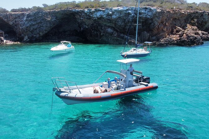 Speedboat tour to Es Vedra & Atlantis Ibiza - Sant Antoni to Cala Bassa, the first coastal sights