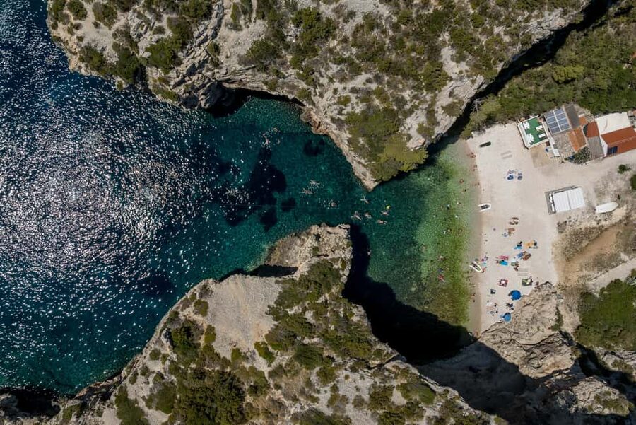 Split: Blue Cave & Hvar Small-Group Speedboat Tour - Why this full-day boat trip works