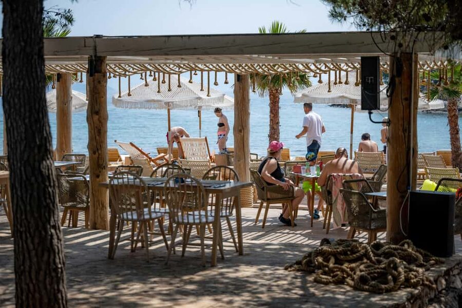 Split: Blue Lagoon & 3 Islands Small Group Speedboat Tour - Is $88 a fair price?