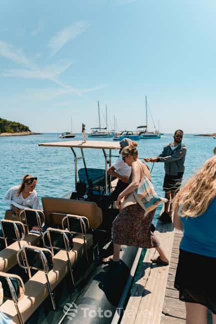 Split/Podstrana: Blue Cave, Hvar & 6 Islands Speedboat Trip - What the speedboat ride is really like