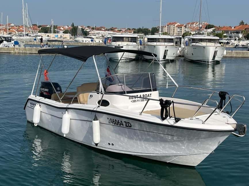 Split: Private Blue Lagoon 3 islands with speed boat - Leaving Split from the Riva