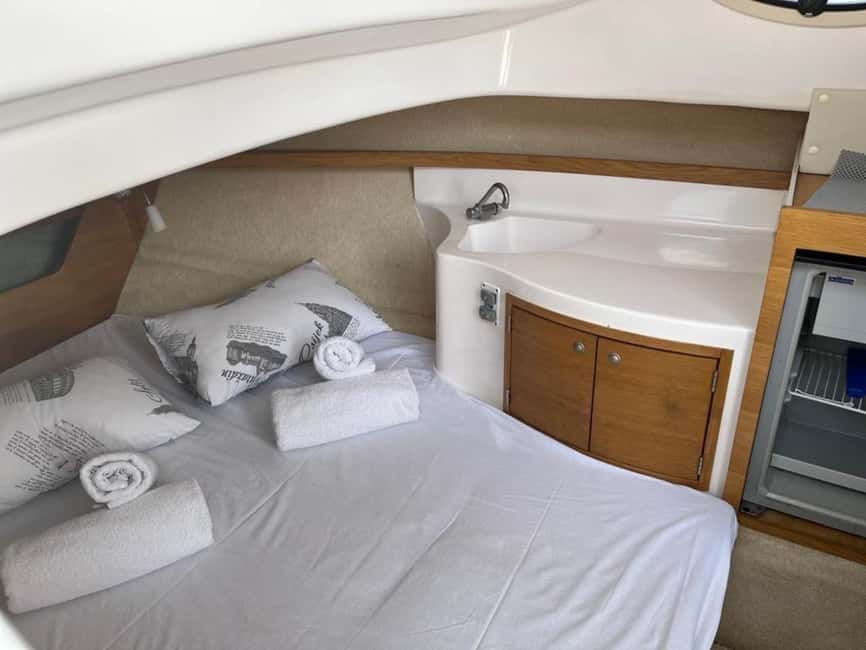 Split: Private Blue Lagoon 3 islands with speed boat - Blue Lagoon and three hours in the water