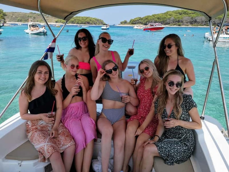 Split: Private Blue Lagoon 3 islands with speed boat - Boat comfort and the captain