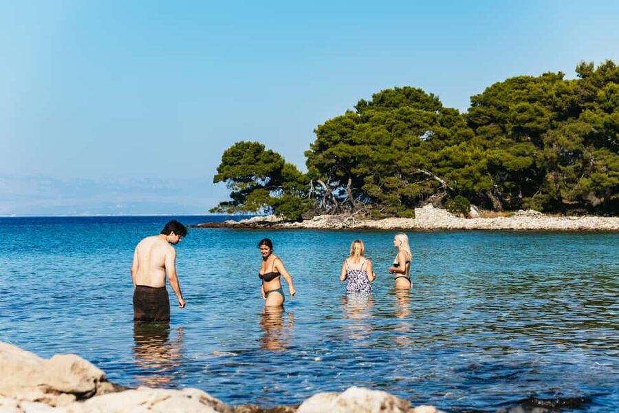 Split/Trogir: Blue Lagoon and 3 Islands Speedboat Tour - Blue Lagoon: ninety minutes for swimming and sun