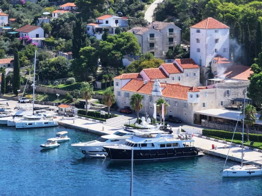 Split/Trogir: Trogir, Blue Lagoon, and Solta Speedboat Trip - What the $69 price really buys