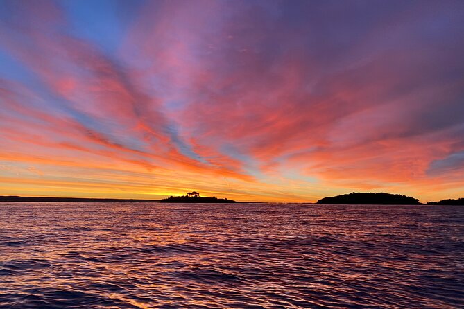 Sunrise Dolphins & Fishermen at Work speedboat tour in Rovinj - Sunrise, sea air, and the return view of Rovinj