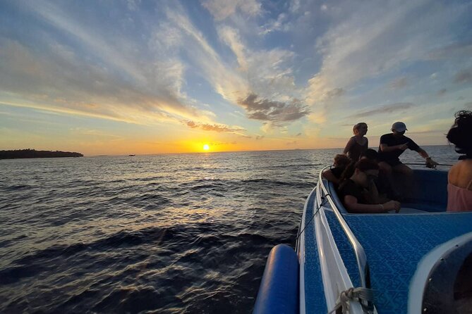 Sunset and Plankton Snorkeling by Speedboat from Phi Phi Don - A full afternoon around Phi Phi Don