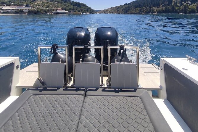 Sunset Cruise on Luxury Speed Boat - What the private format adds