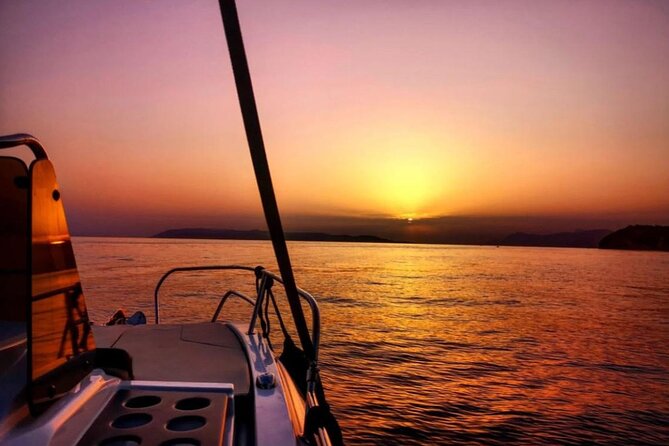 Sunset Speedboat Tour in Makarska with swim stop on island Brač - Puntica Bay and the 40-minute swim stop