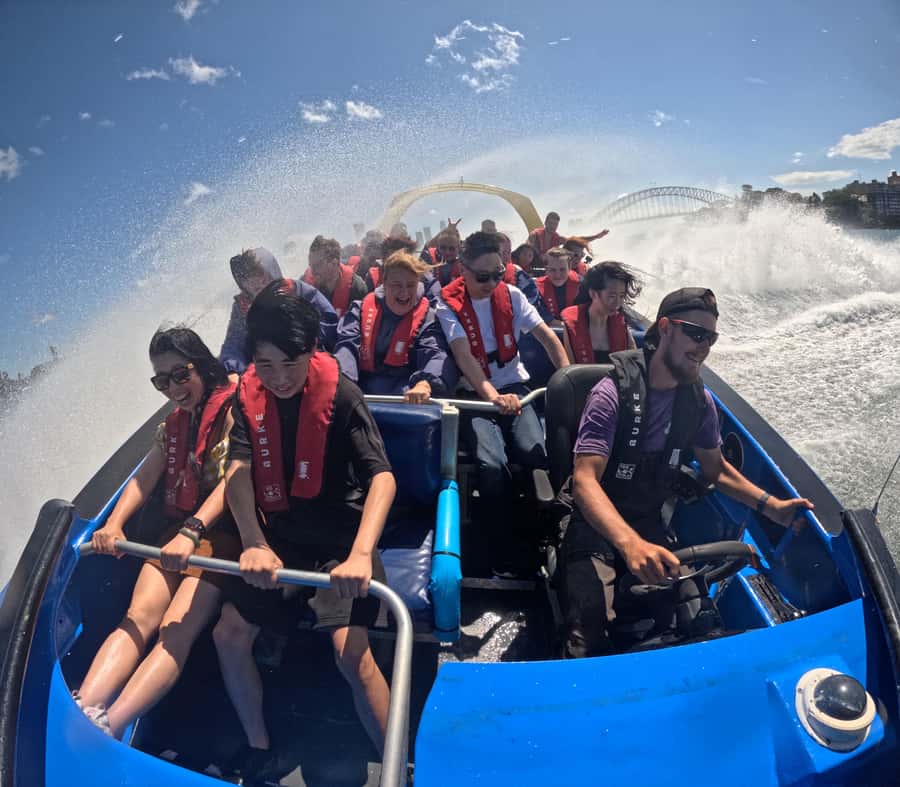 Sydney: 30-Minute Jet Boat Ride from Darling Harbour - Key points to know before you book
