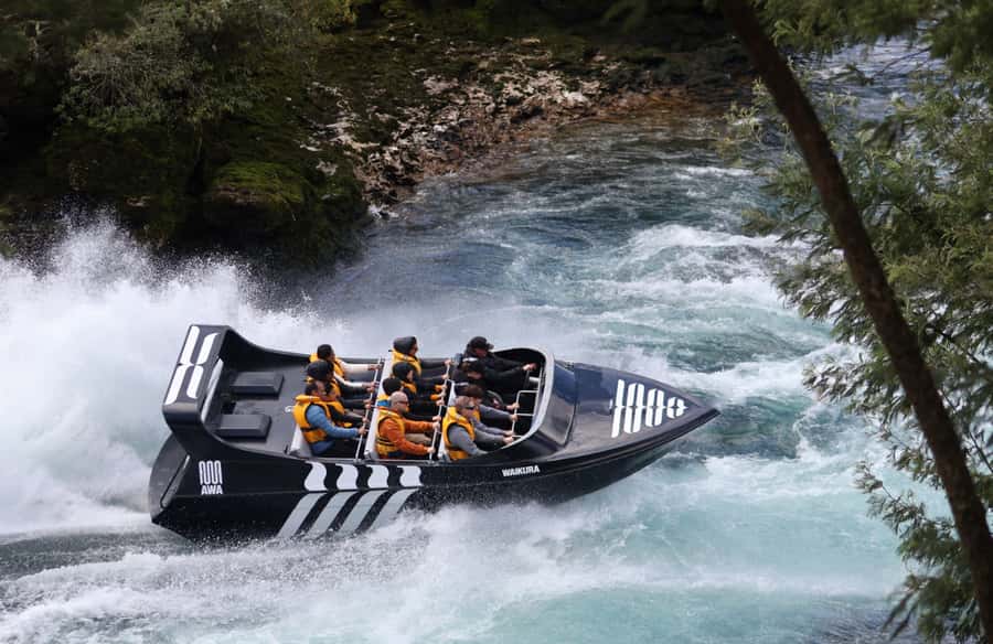 Taupo: Waikato River Jetboating Adventure - Shooting through the Waikato River’s biggest rapids