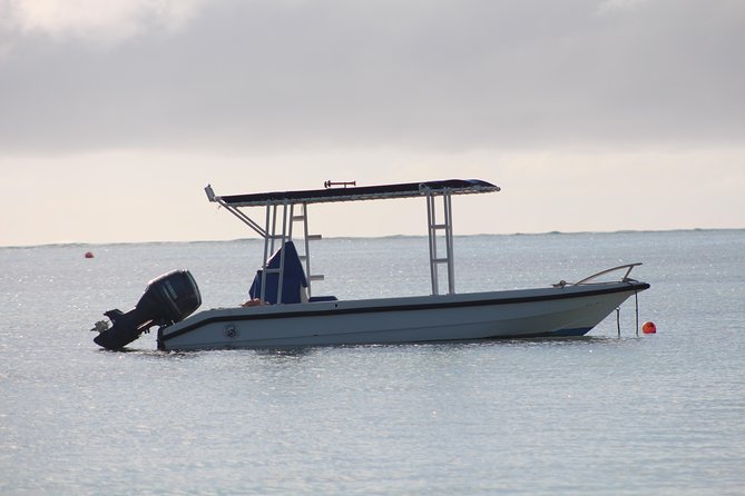 The Rock Restaurant by Speed Boat - Arriving at The Rock Restaurant
