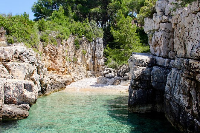 Three Islands Private Speedboat Tour With Blue Lagoon Stop - Two hours in Maslinica village