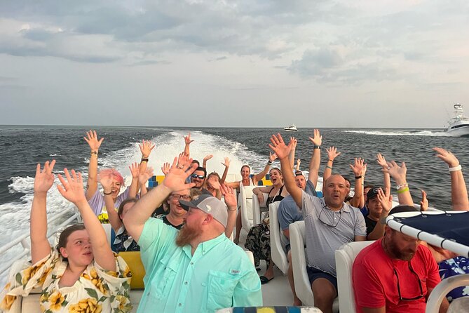 Thriller Speedboat Dolphin Tours in Destin Florida - What kind of boat is the Thriller?