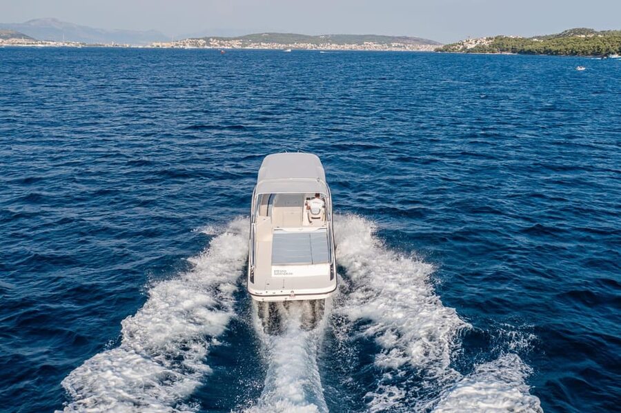 TROGIR: Blue Lagoon & 3 Islands Half-day Speedboat tour - The Pace, Group Style, and Who Will Like It