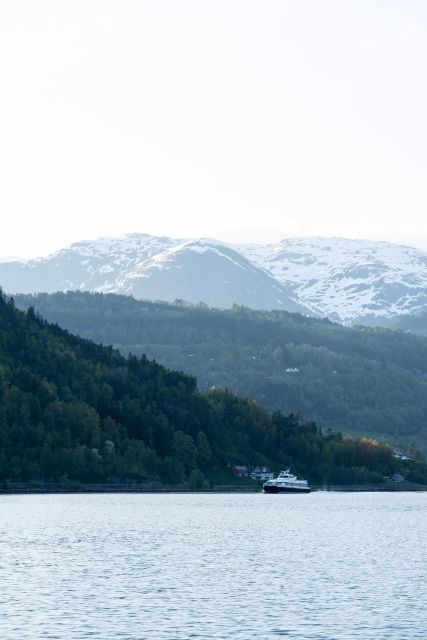 Ulvik adventure: Exploring Hardangerfjord's Osafjord by RIB - Weather, comfort, and practical concerns