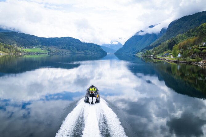 Ulvik scenic RIB adventure to Osafjord a Hardangerfjord branch - The return to Ulvik