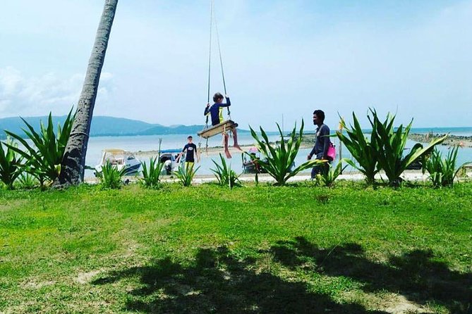 Unspoiled Island Escape: Private Speedboat Tour from Koh Samui - Lunch, cold drinks, and what is included