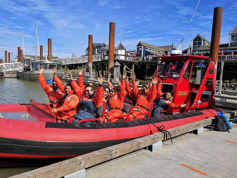Vancouver, BC: Whale Watching Tour Small Zodiac with Guide - Key points before you book