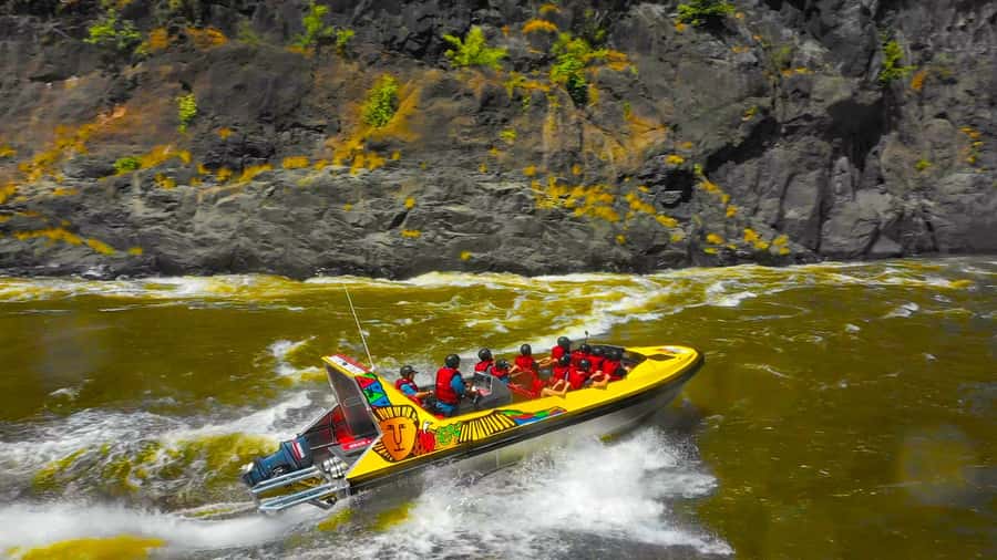 Victoria Falls: Jetboat Adventure Experience - The steep route into Batoka Gorge