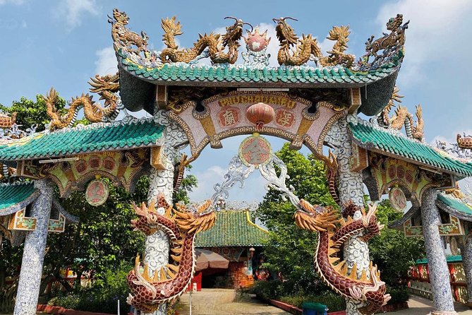 VIP Tour in Dragon Floating Temple sightseeing by SpeedBoat - Why Leave Central Saigon for Thanh Da Island?