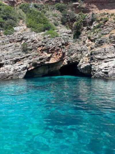 Dafina Cave & Haxhi Ali Cave Speedboat Guided Tour