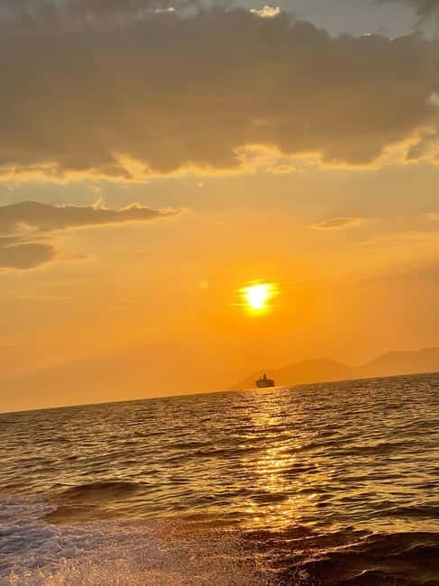 Vlore: Golden Hour Speedboat Sunset Experience - Meeting at Olympia Tiki Bar