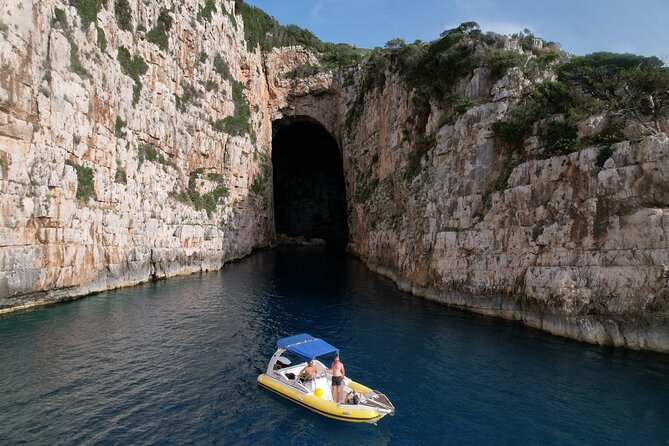 Vlore Private Boat Tour to Haxhi Ali Cave & Karaburun Beach - Drinks, snorkeling, and what to pack